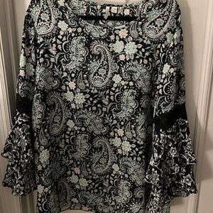 Ruffled blouse long sleeve